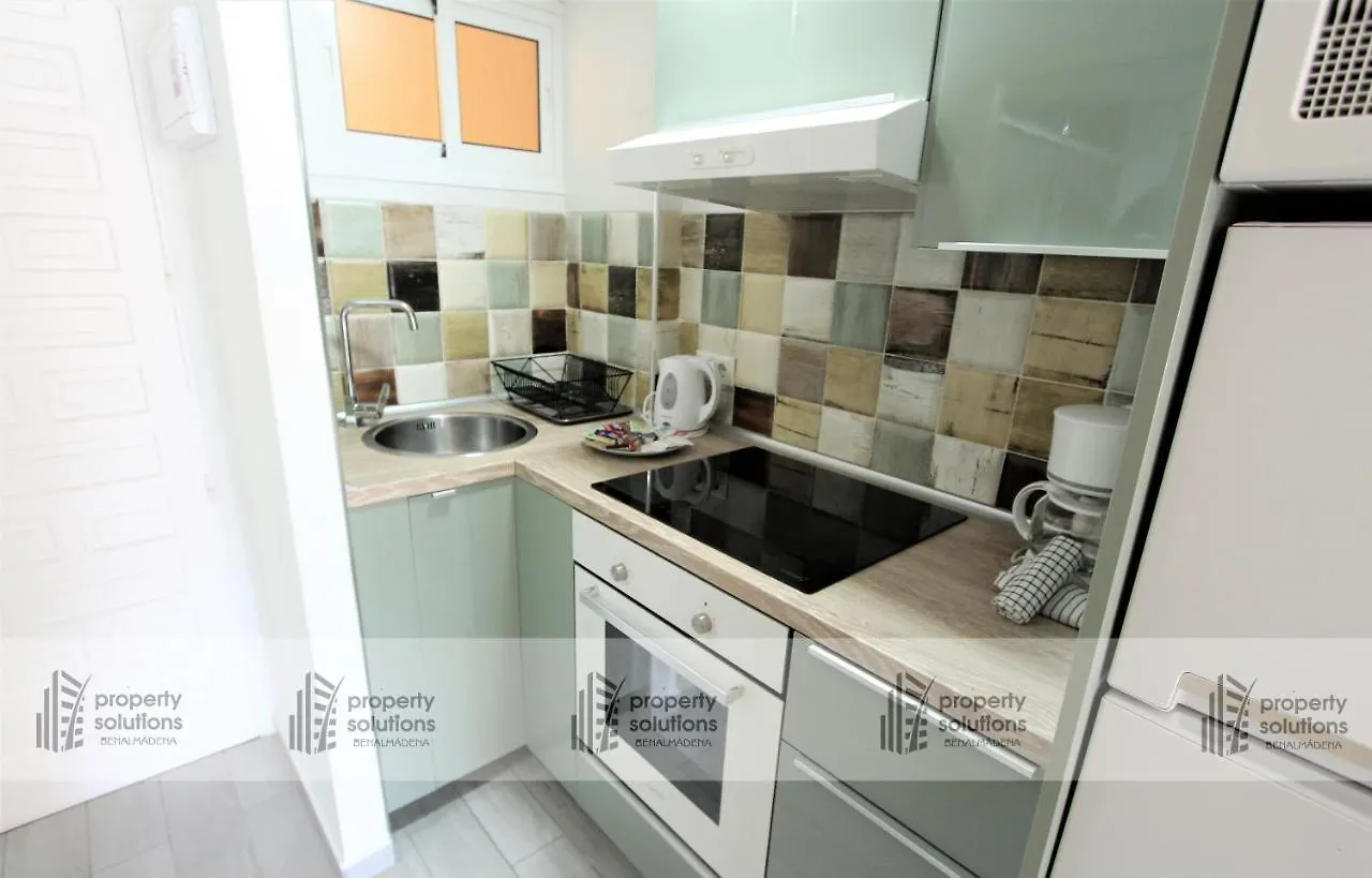 19 Estudio En Minerva Apartamentos - Piscina - Playa - Excelente Wifi Benalmadena 0*,  Spain