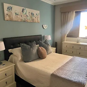 https://seaview.tenerifehoteles.net